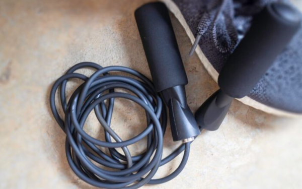 Corda para musculação é indicada para iniciantes ou apenas avançados?