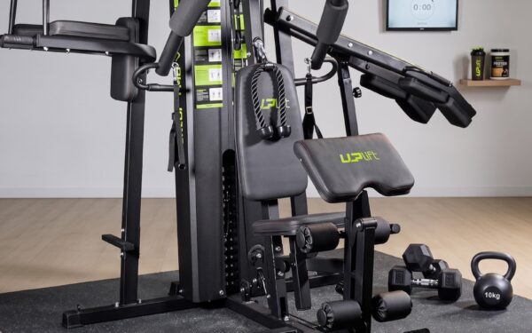 Para quem serve a estação de musculação Vektor Trio?